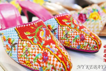 nyonya kebaya and batik experience-
